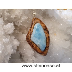 Anhänger Larimar mit Olivenholz